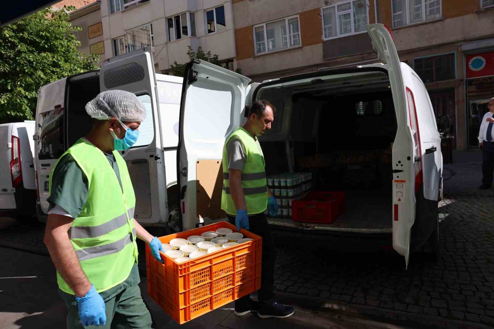 buyuksehir-asevine-yapilan-kurban-bagislariyla-binlerce-sofra-senlenecek