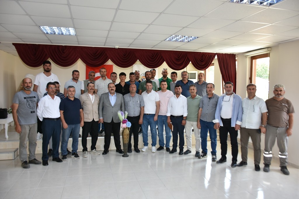 oklubali-mahalle-sakinlerinden-baskan-hamamciya-tesekkur-ziyareti