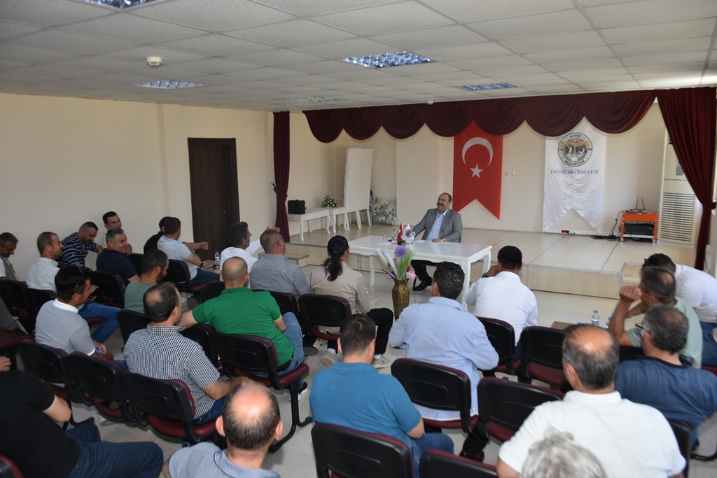 oklubali-mahalle-sakinlerinden-baskan-hamamciya-tesekkur-ziyareti