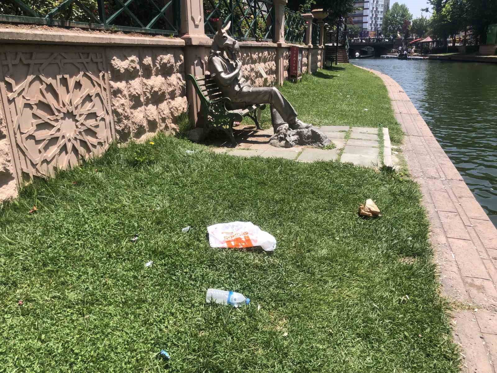 uyarilar-duyarsizlarin-umurunda-degil