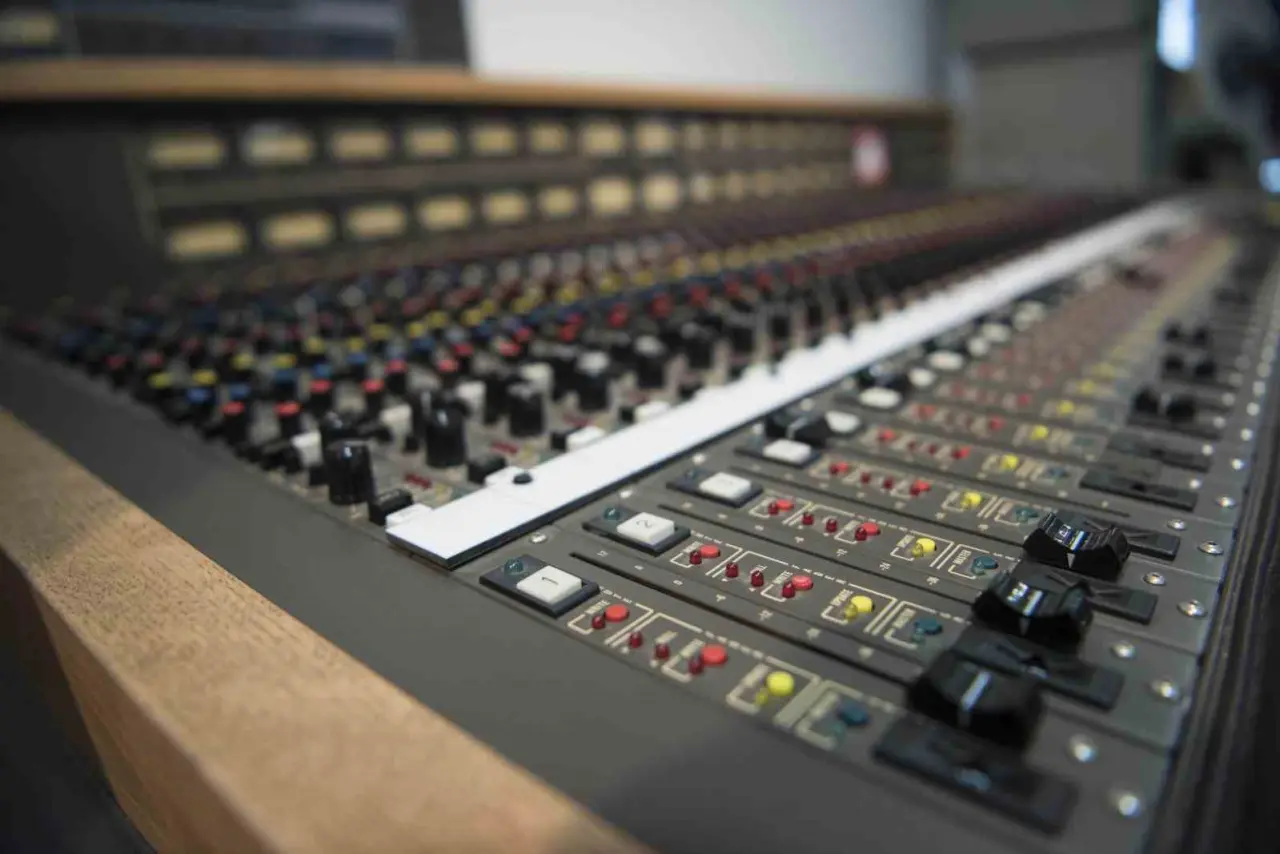 iletisim-bilimleri-fakultesi-gelecegin-medya-profesyonellerini-yetistiriyor