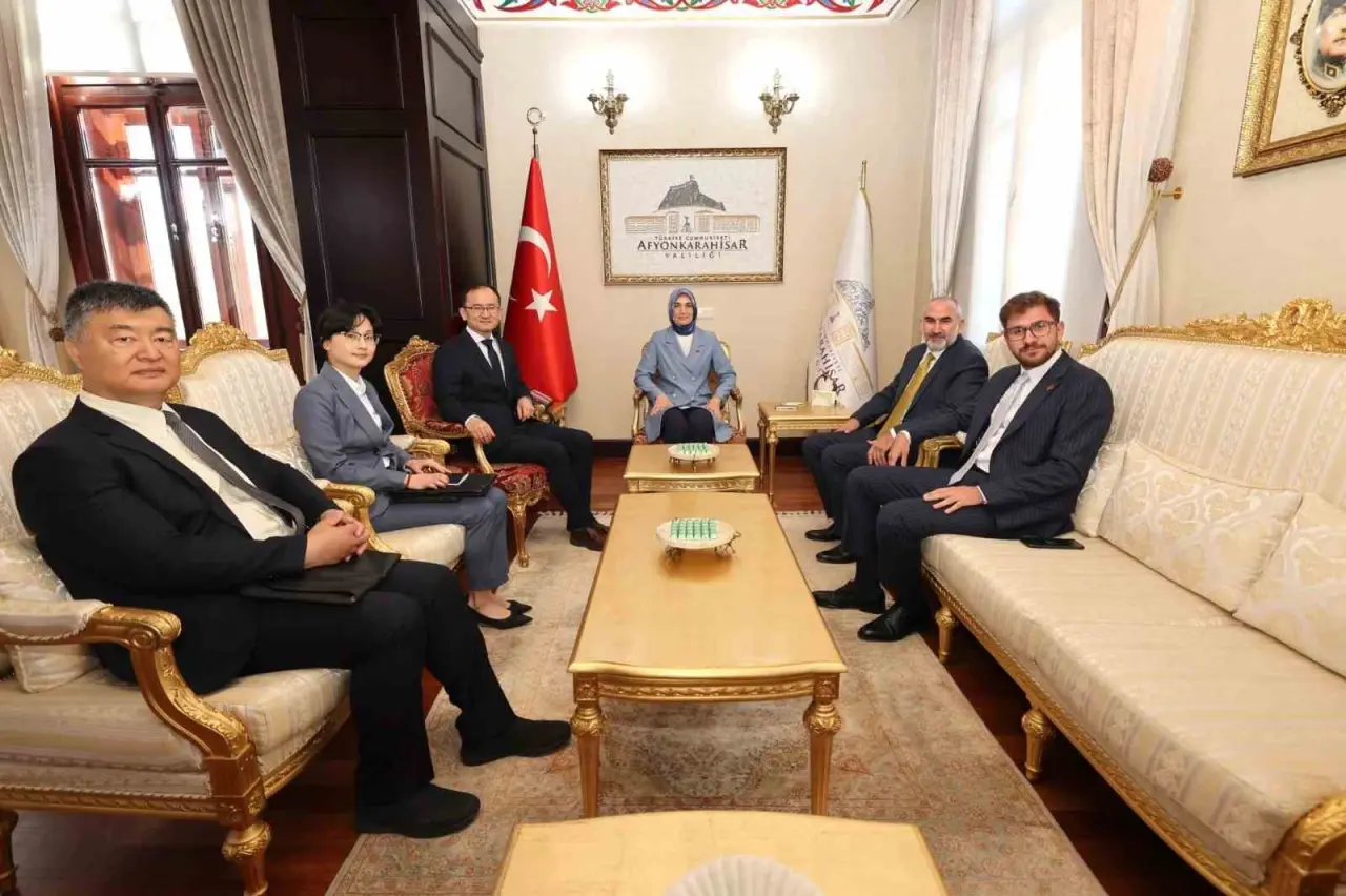 afyonkarahisar-ile-cin-halk-cumhuriyeti-arasindaki-iliskiler-degerlendirildi