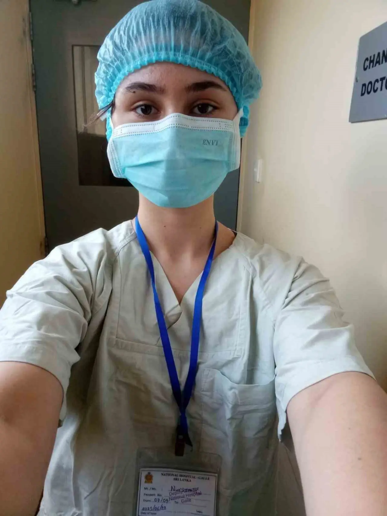 ozel-lise-ogrencisi-nursemin-sri-lankada-gonullu-saglik-hizmeti-verdi