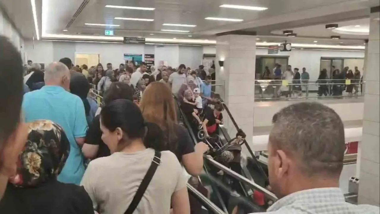 hastanede-panige-sebep-olan-yanlis-anonsun-sebebi-belli-oldu