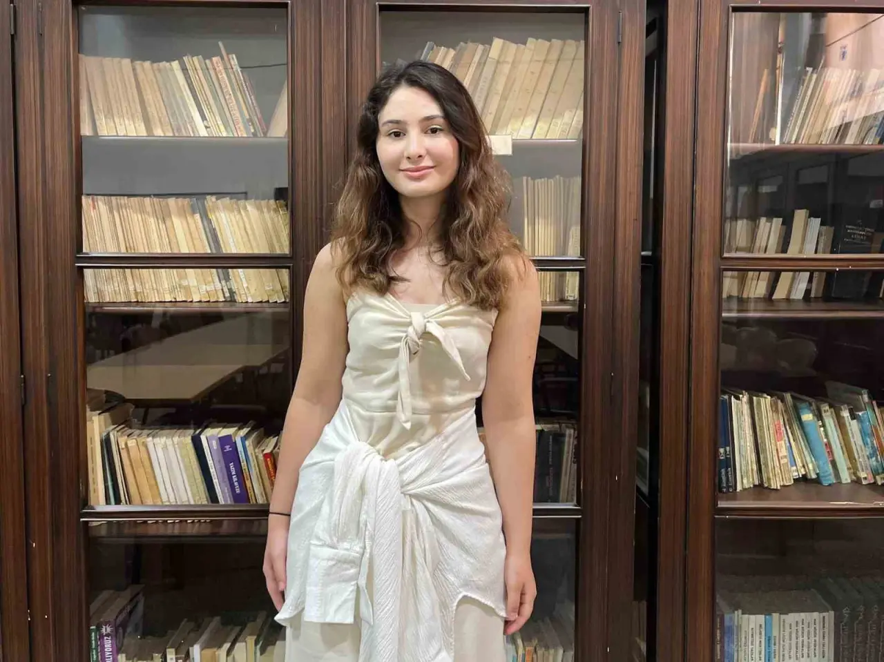 ozel-lise-ogrencisi-nursemin-sri-lankada-gonullu-saglik-hizmeti-verdi