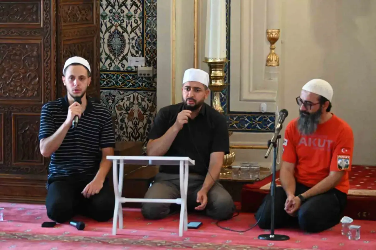 akuttan-orman-yangini-sehitleri-icin-mevlit-programi