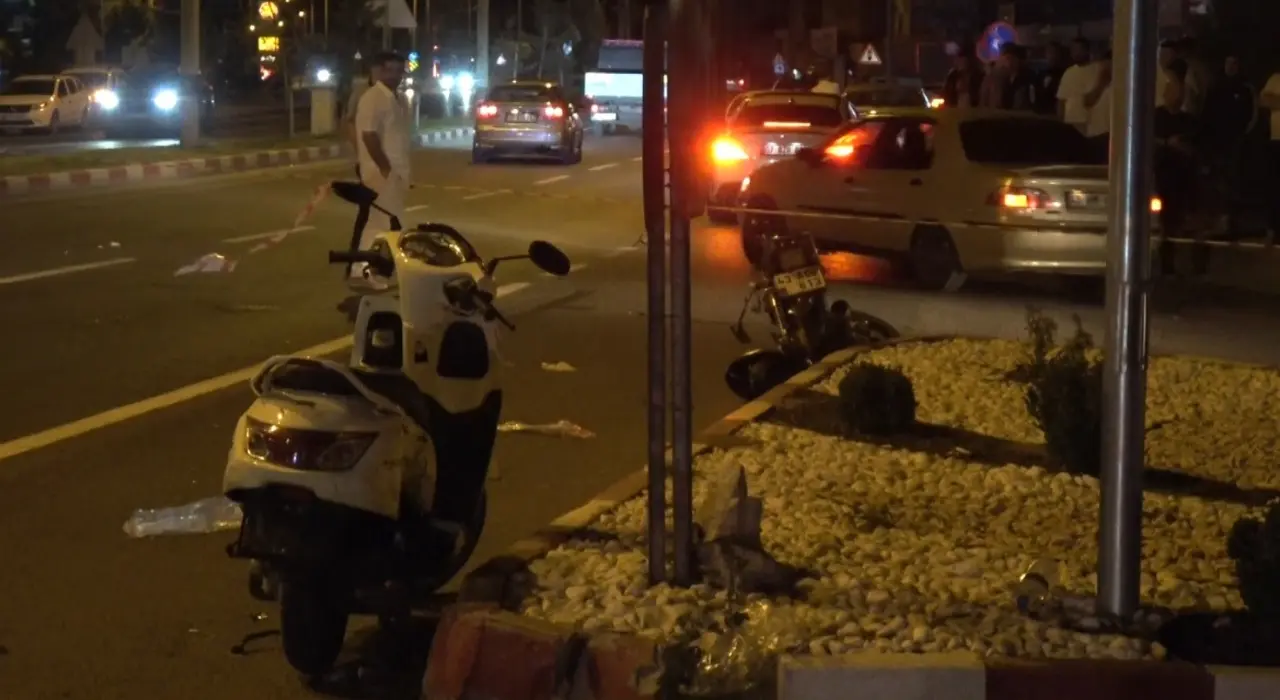 kutahyada-iki-motosiklet-carpisti-2si-agir-4-yarali