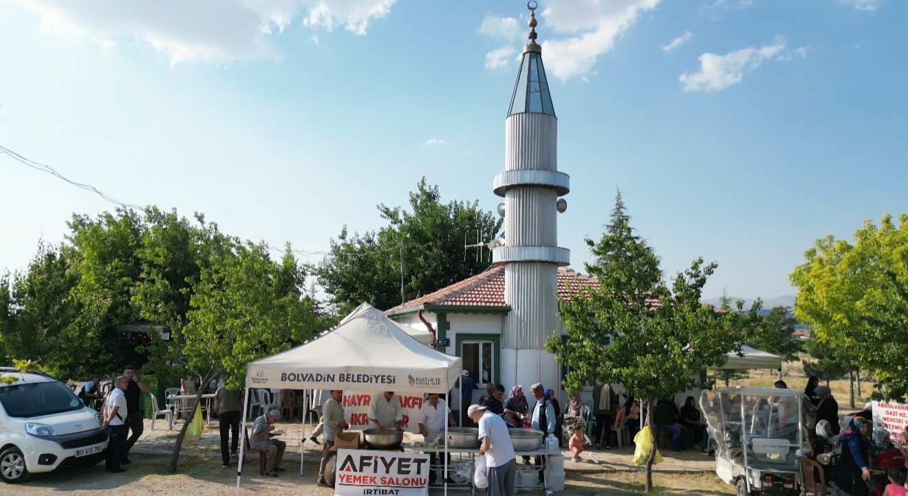 abdulvahap-gazi-hazretleri-turbesinde-muharrem-ayi-etkinligi