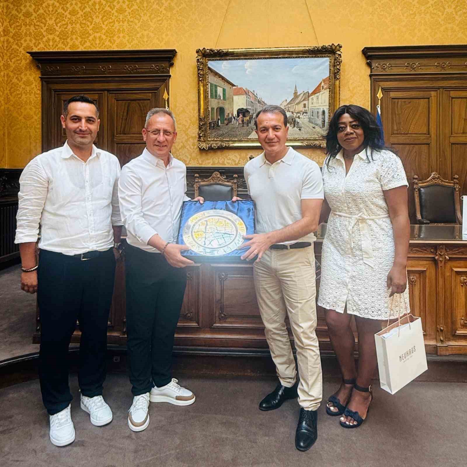 anadolu-universitesi-halkbilim-belcikada-turkiyeyi-temsil-etti