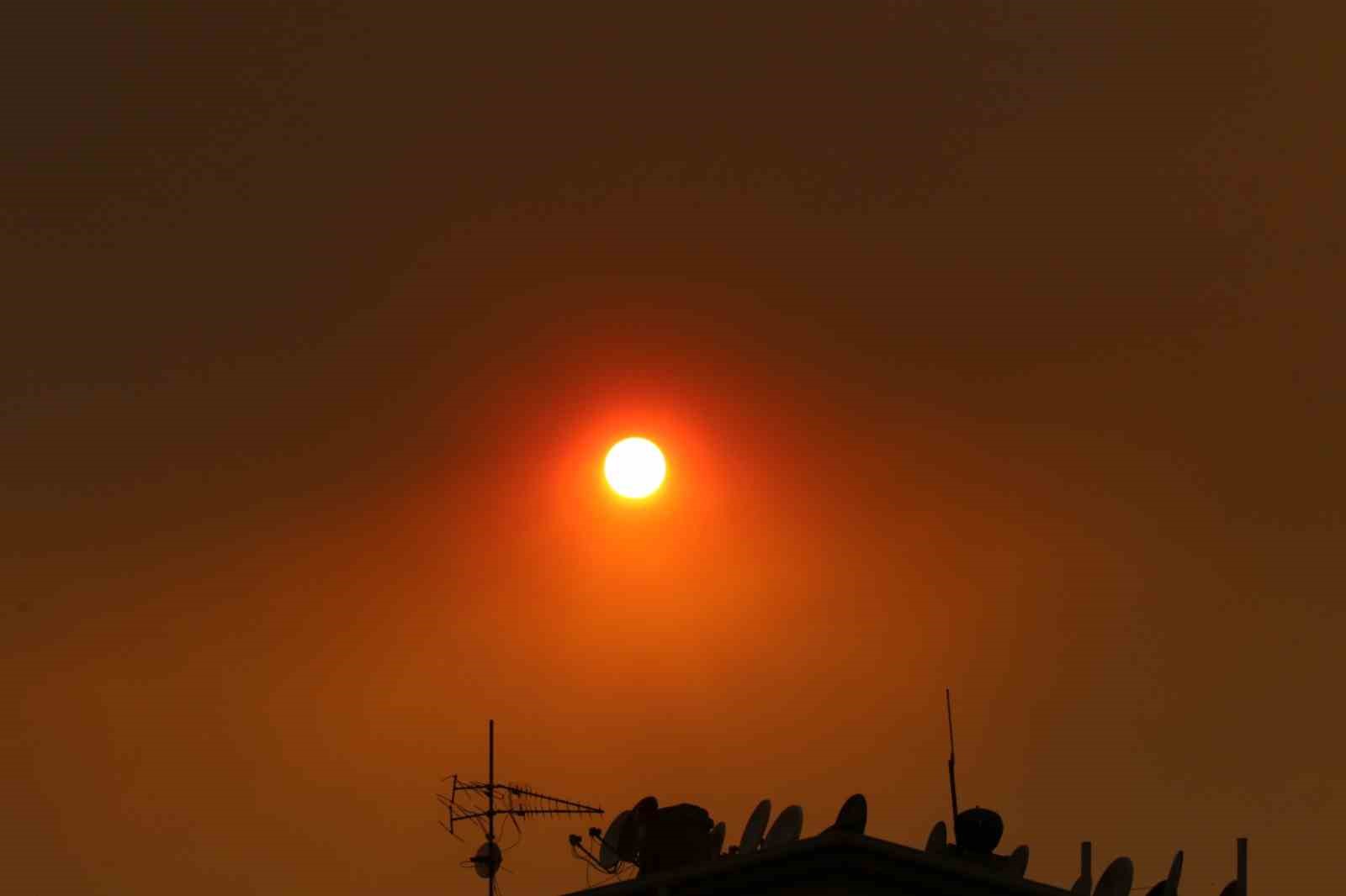 bilecikteki-yanginda-eskisehir-semalari-dumanla-kaplandi