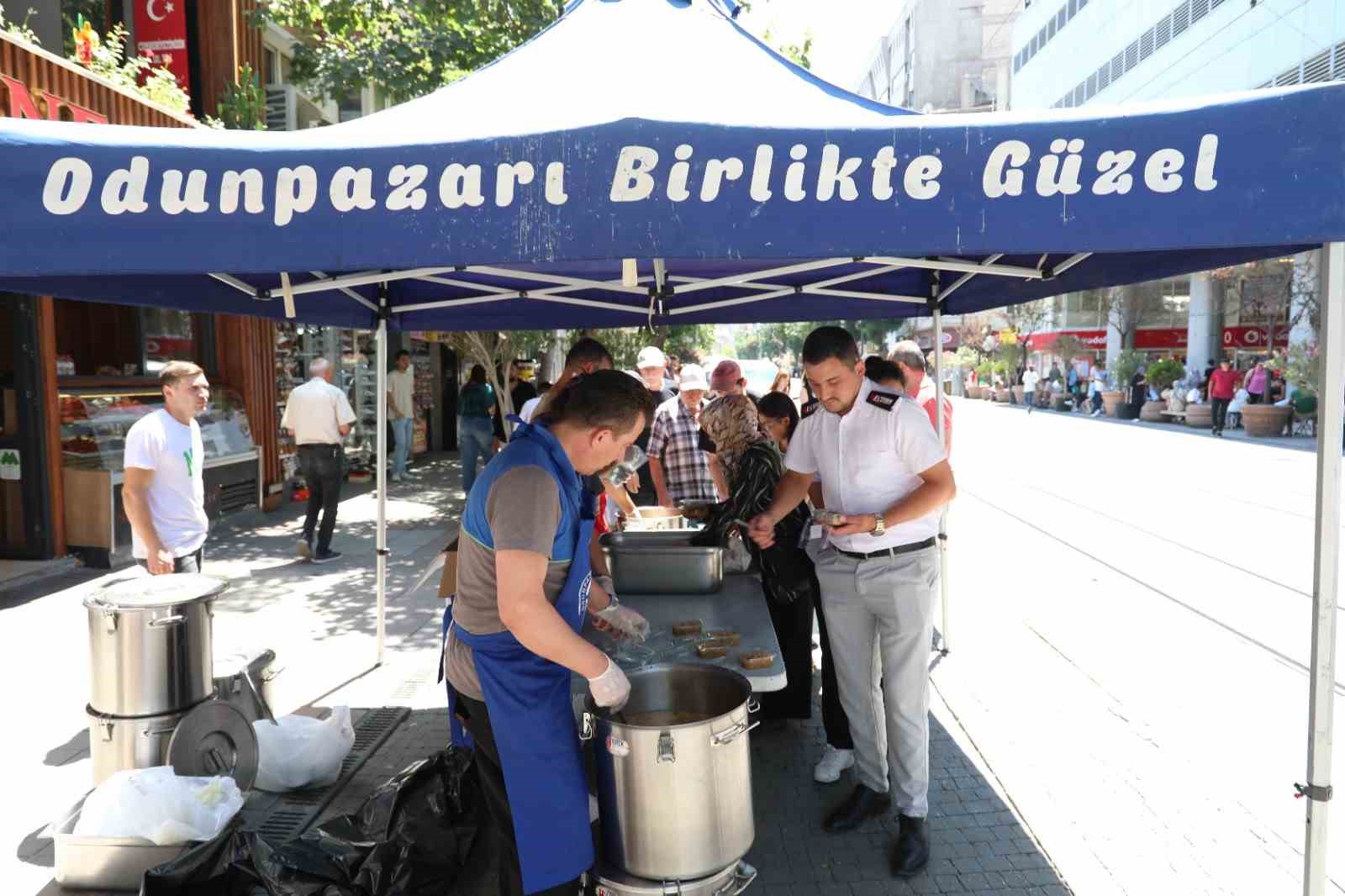 odunpazari-belediyesinden-muharrem-ayinda-asure-ikrami