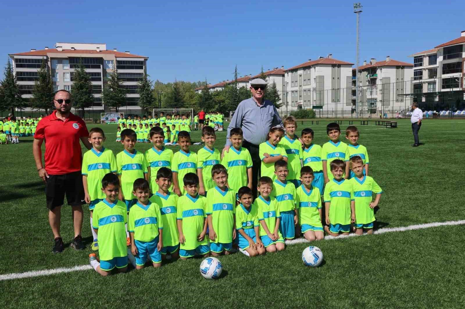 odunpazari-yaz-spor-okullari-icin-coskulu-acilis-toreni