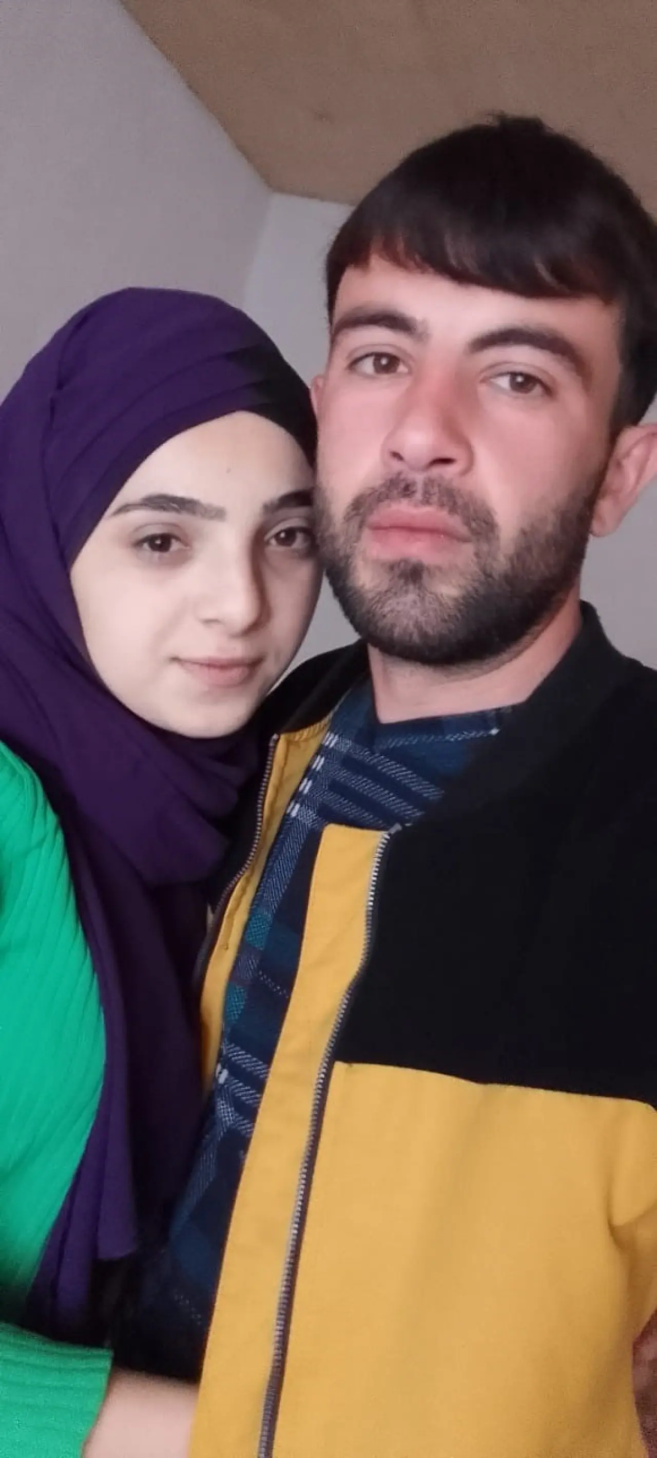 azerbaycanli-ciftin-dogal-gaz-patlamasinda-kapanan-elleri-3-yil-sonunda-eskisehirdeki-tedaviyle-kavustu