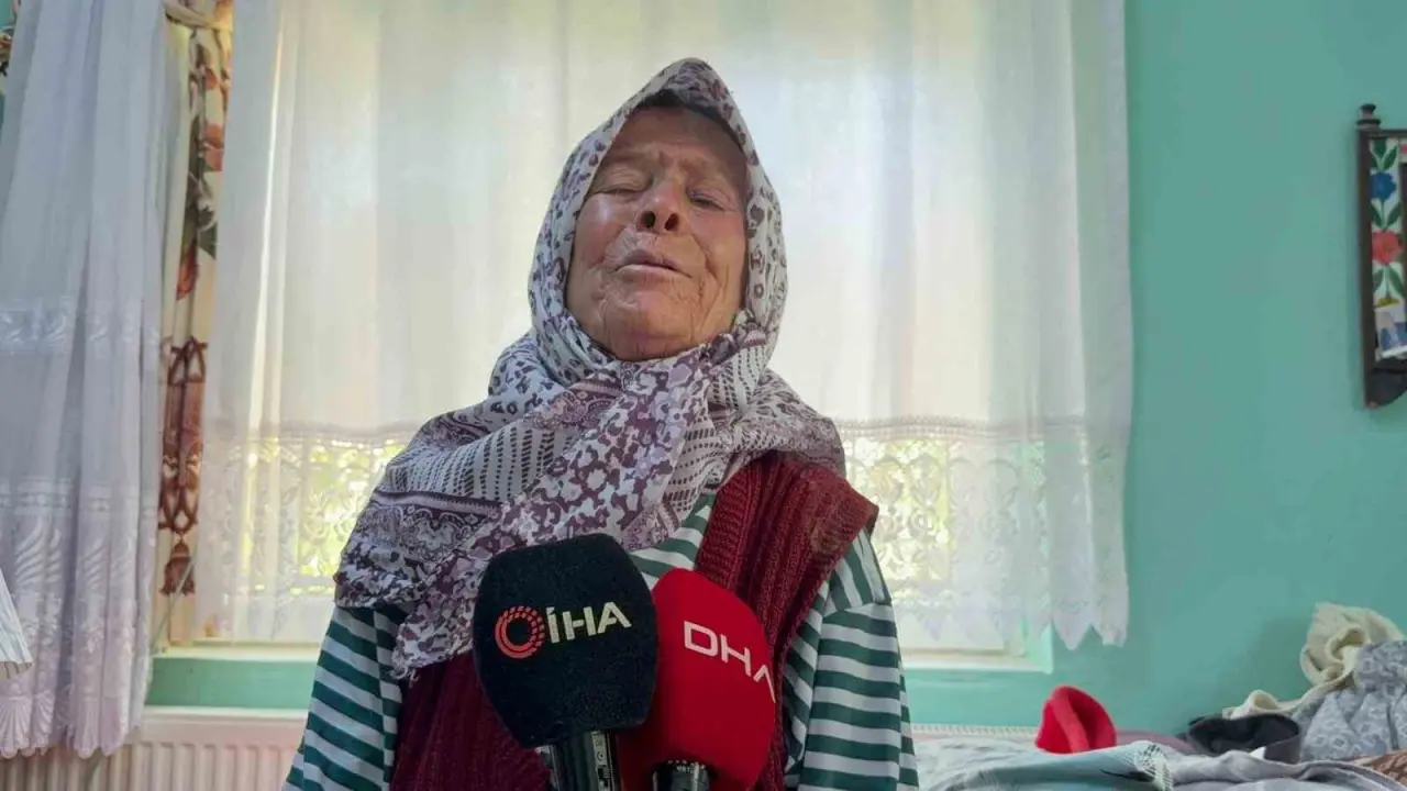 yasli-ciftten-alkislanacak-bagis