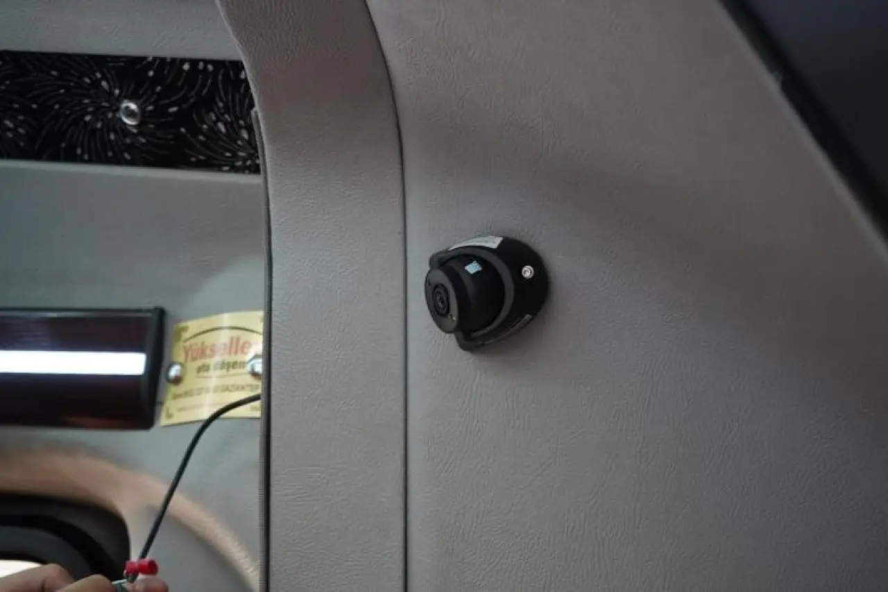 bilecikte-sehir-ici-dolmuslara-guvenlik-kamera-sistemi-entegre-ediliyor