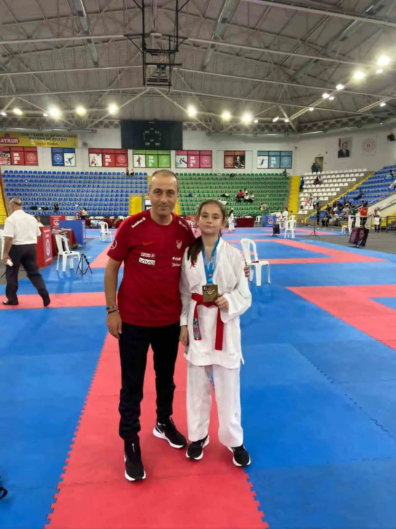 genc-karateciden-bilecike-uluslararasi-gurur