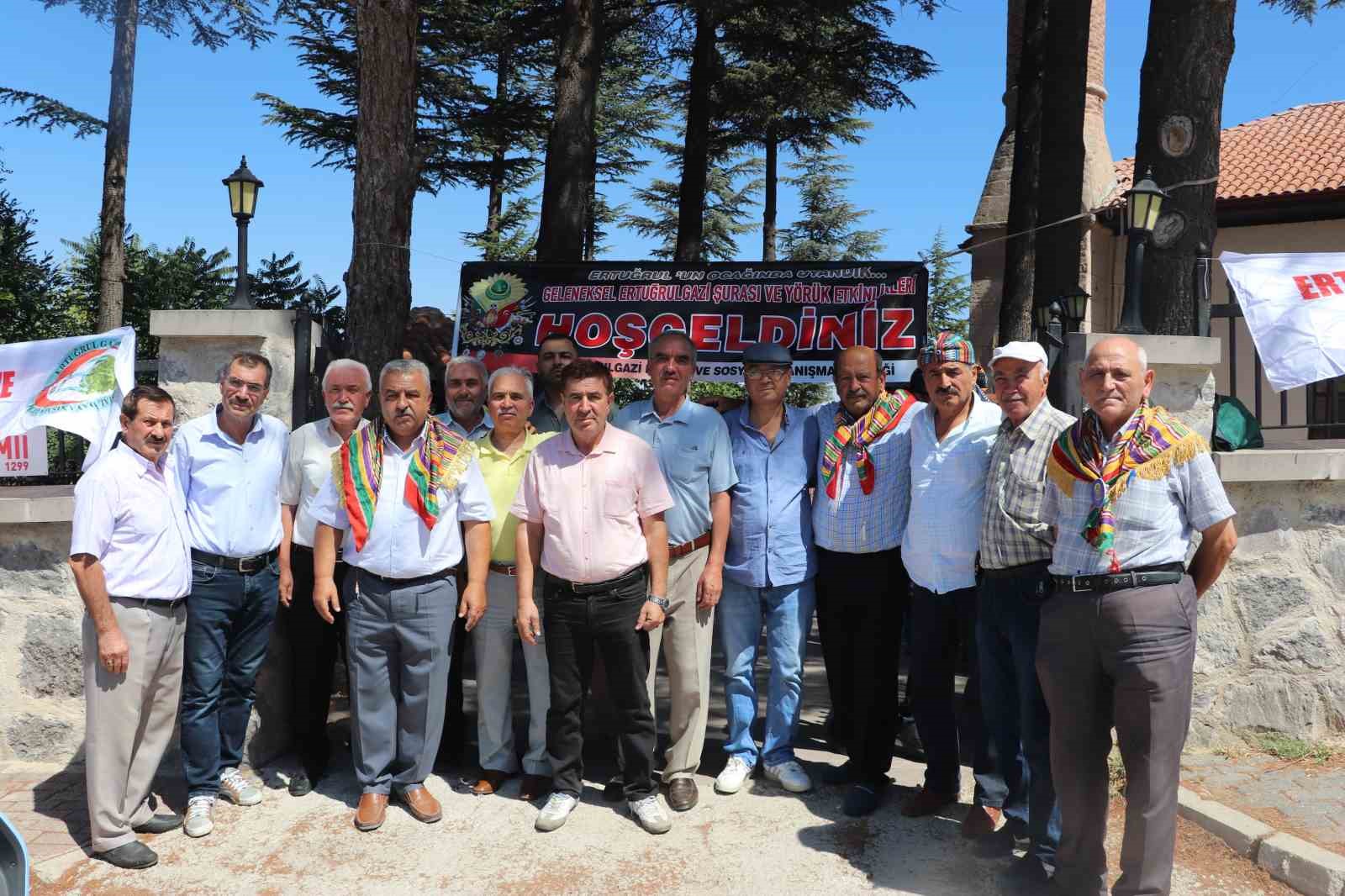 karacasehir-camiinde-osman-gazinin-ismi-yeniden-yankilandi