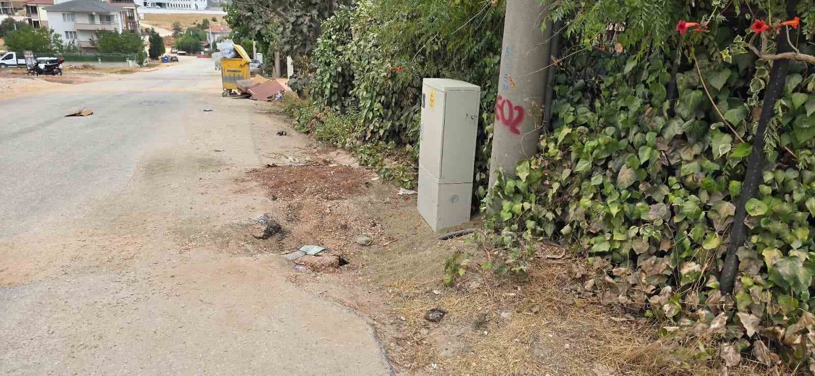 vatandas-tozdan-ne-cam-acabiliyor-ne-de-balkonda-oturabiliyor