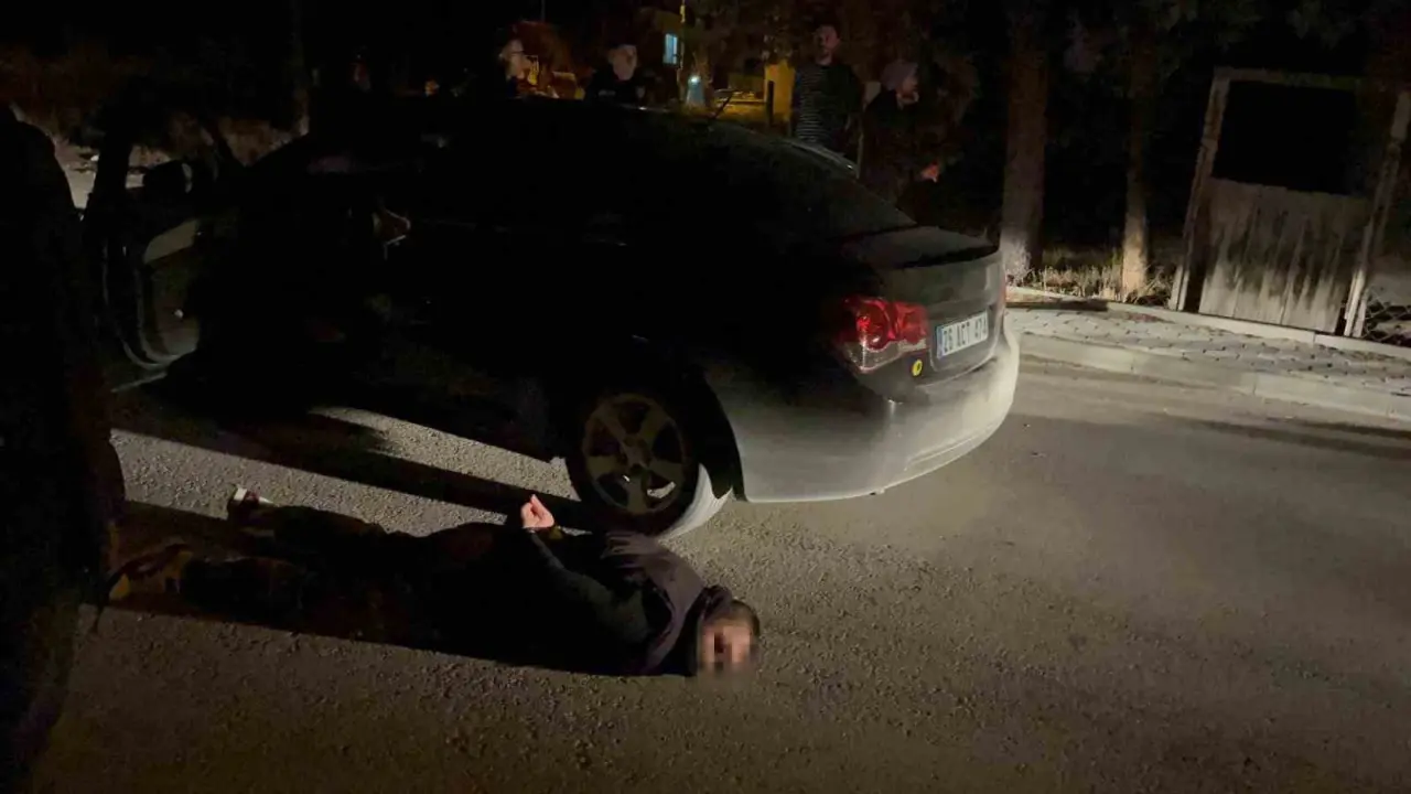 eskisehirde-ilginc-olay-3-supheli-yakalandi-1-yarali-ortada-yok