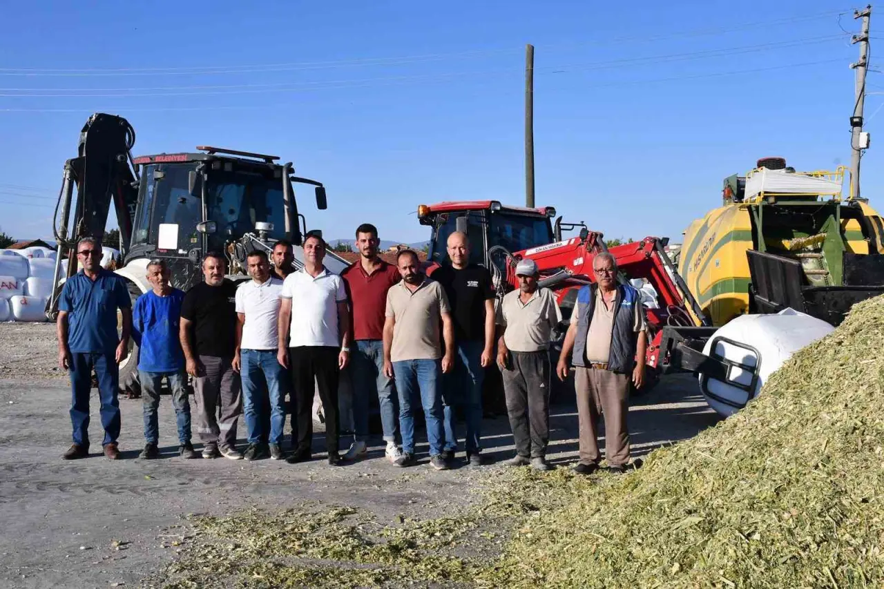 beylikovada-misir-silaji-ve-pancar-kuspesi-paketleme-sezonu-basladi