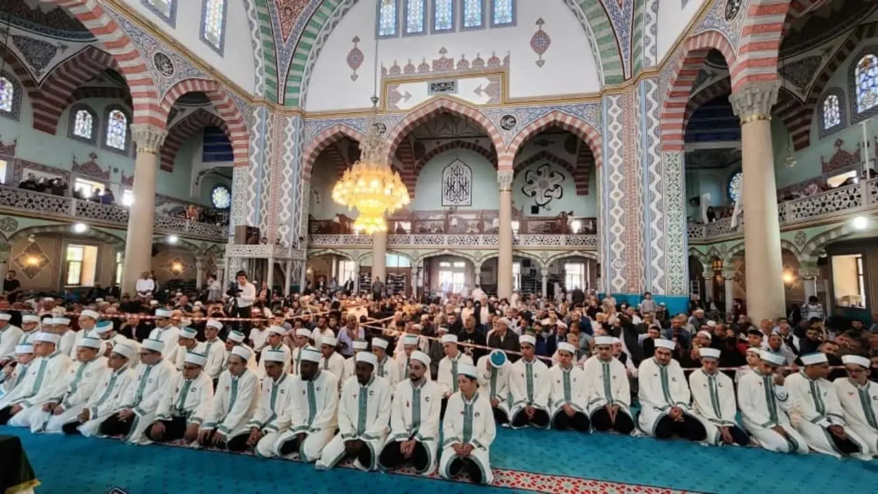 eskisehirde-hafizlik-icazet-merasimi-gerceklestirldi