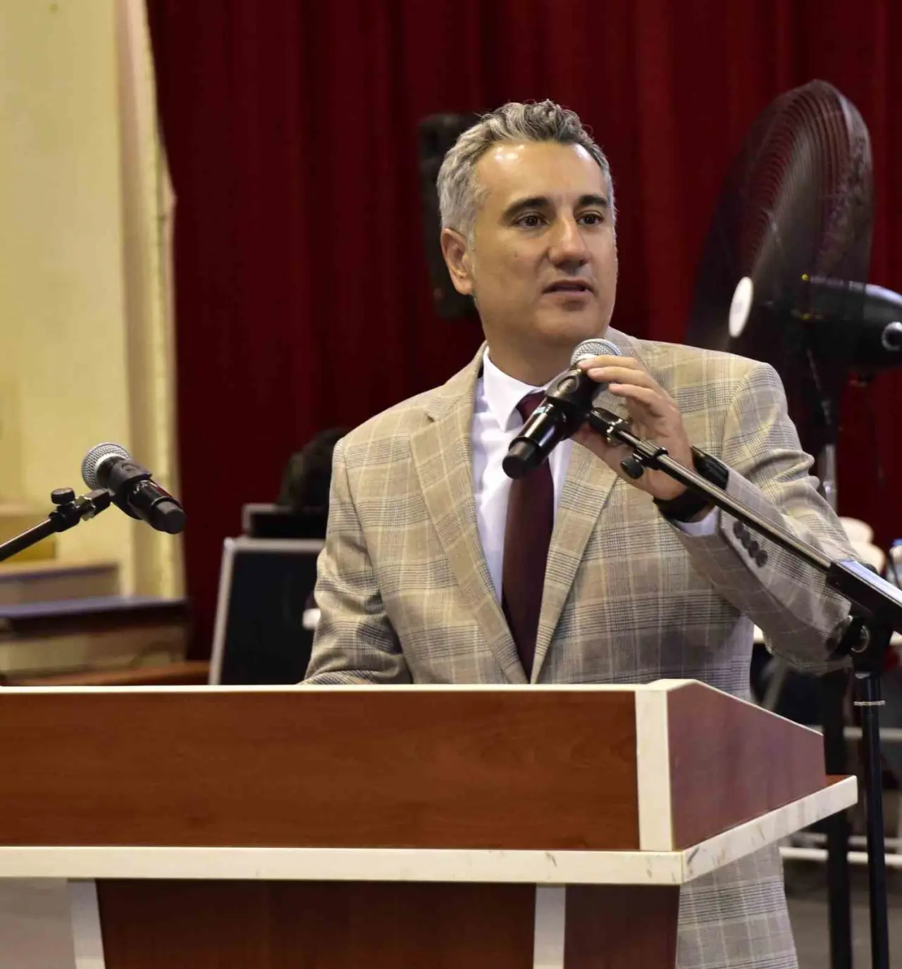 esogu-tip-fakultesinin-yeni-ogrencileri-beyaz-onluklerini-giydi