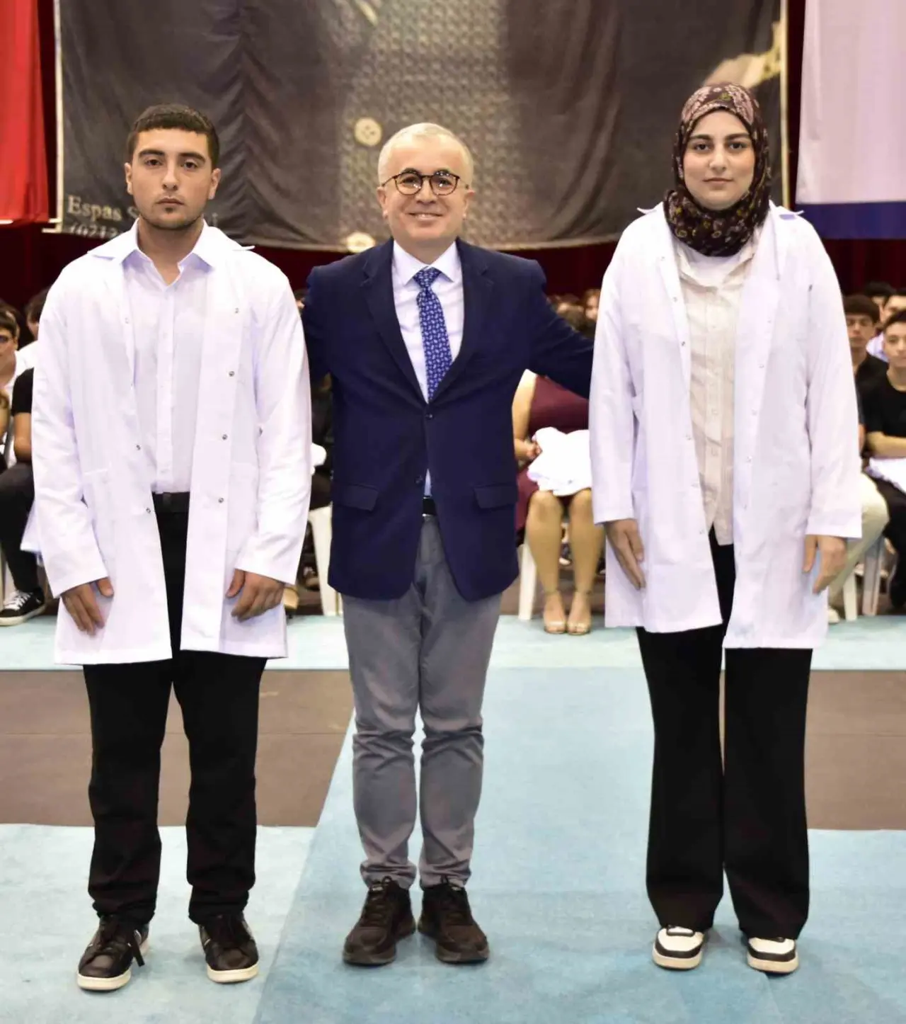 esogu-tip-fakultesinin-yeni-ogrencileri-beyaz-onluklerini-giydi