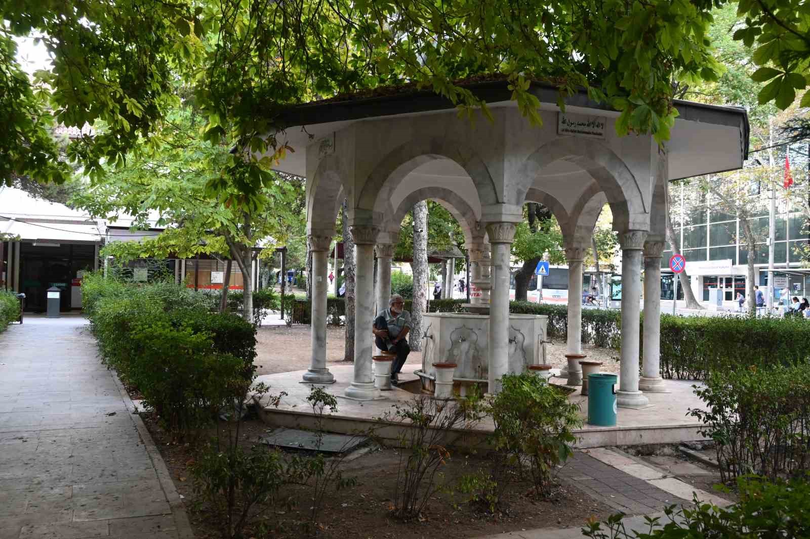 camide-unutulan-dislerin-sahibi-her-yerde-araniyor