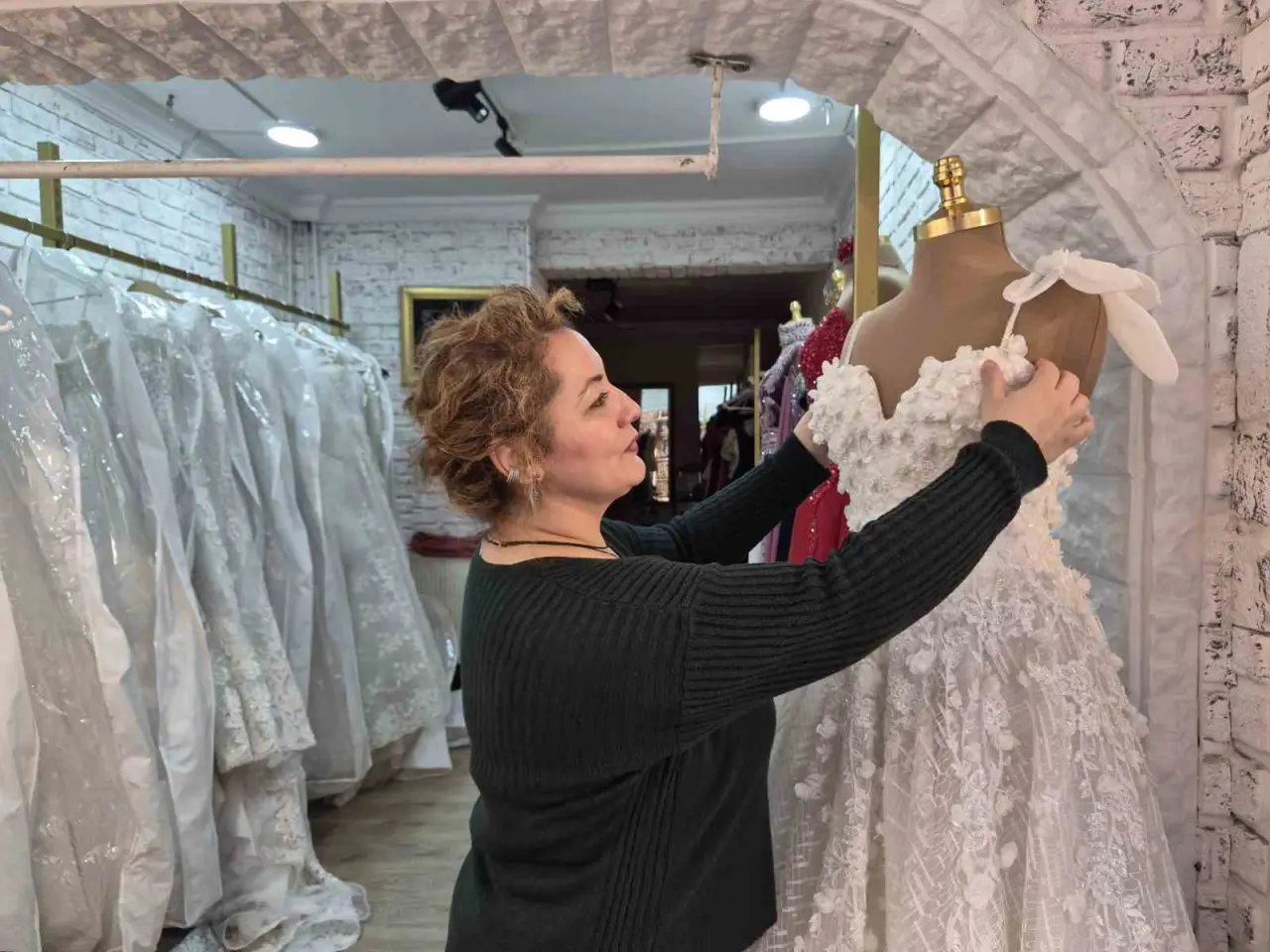 gelinlikciler-yaz-sezonunu-bekliyor