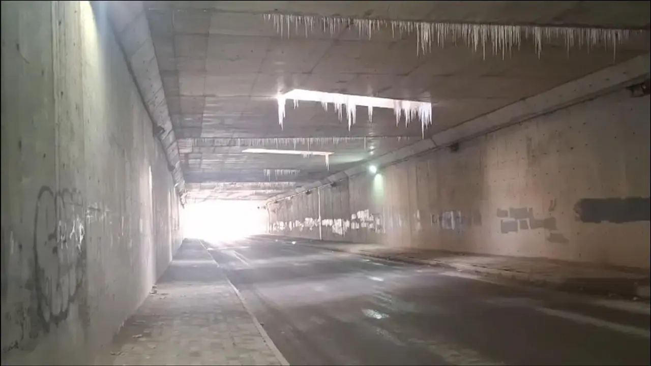 altgecitteki-buz-sarkitlari-suruculeri-tedirgin-etmeye-devam-ediyor