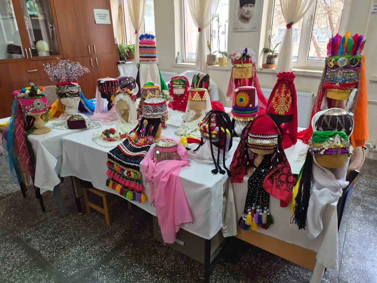 anadolunun-gelinbaslari-eskisehirli-kadinlarin-elinde-yeniden-hayat-buluyor