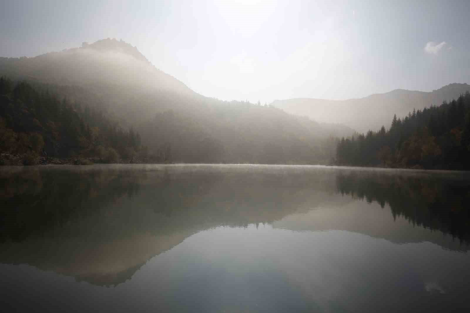 afyonkarahisarin-sis-altindaki-goruntusu-mest-etti