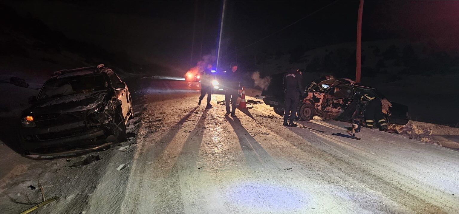 bilecikte-meydana-gelen-trafik-kazasinda-3-kisi-yaralandi