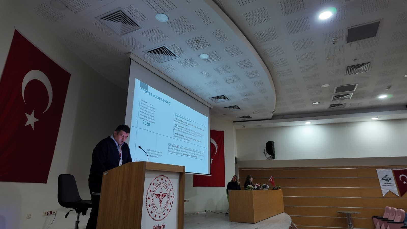 eskisehirde-aile-hekimlerine-tutun-bagimliligi-tedavisi-egitimi