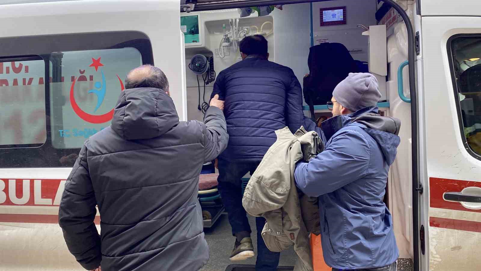 eskisehirde-panik-anlari-insaatin-8inci-katindan-atlamaya-calisti