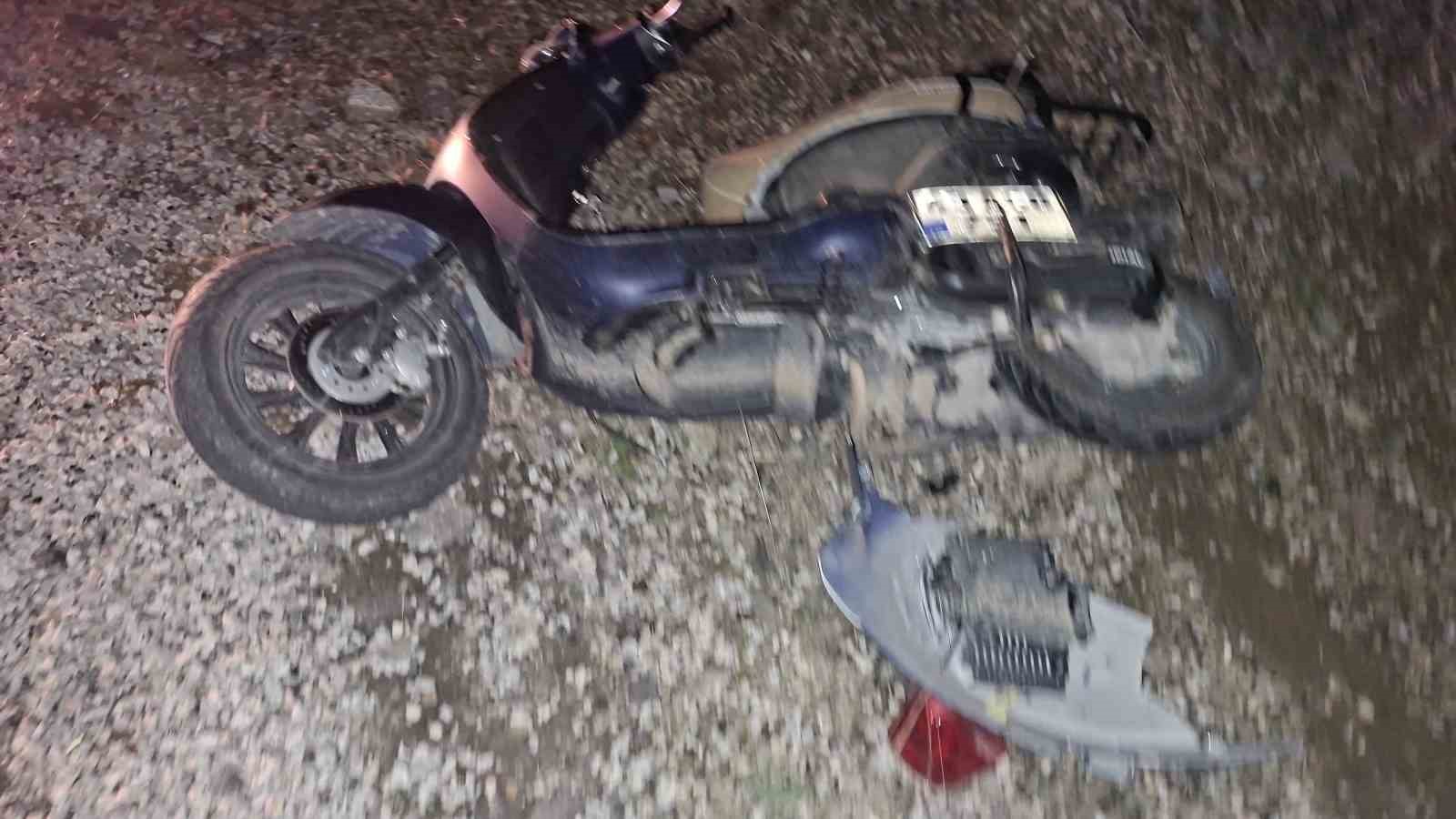 hisarcikta-otomobil-ile-motosiklete-carpisti-2-yarali