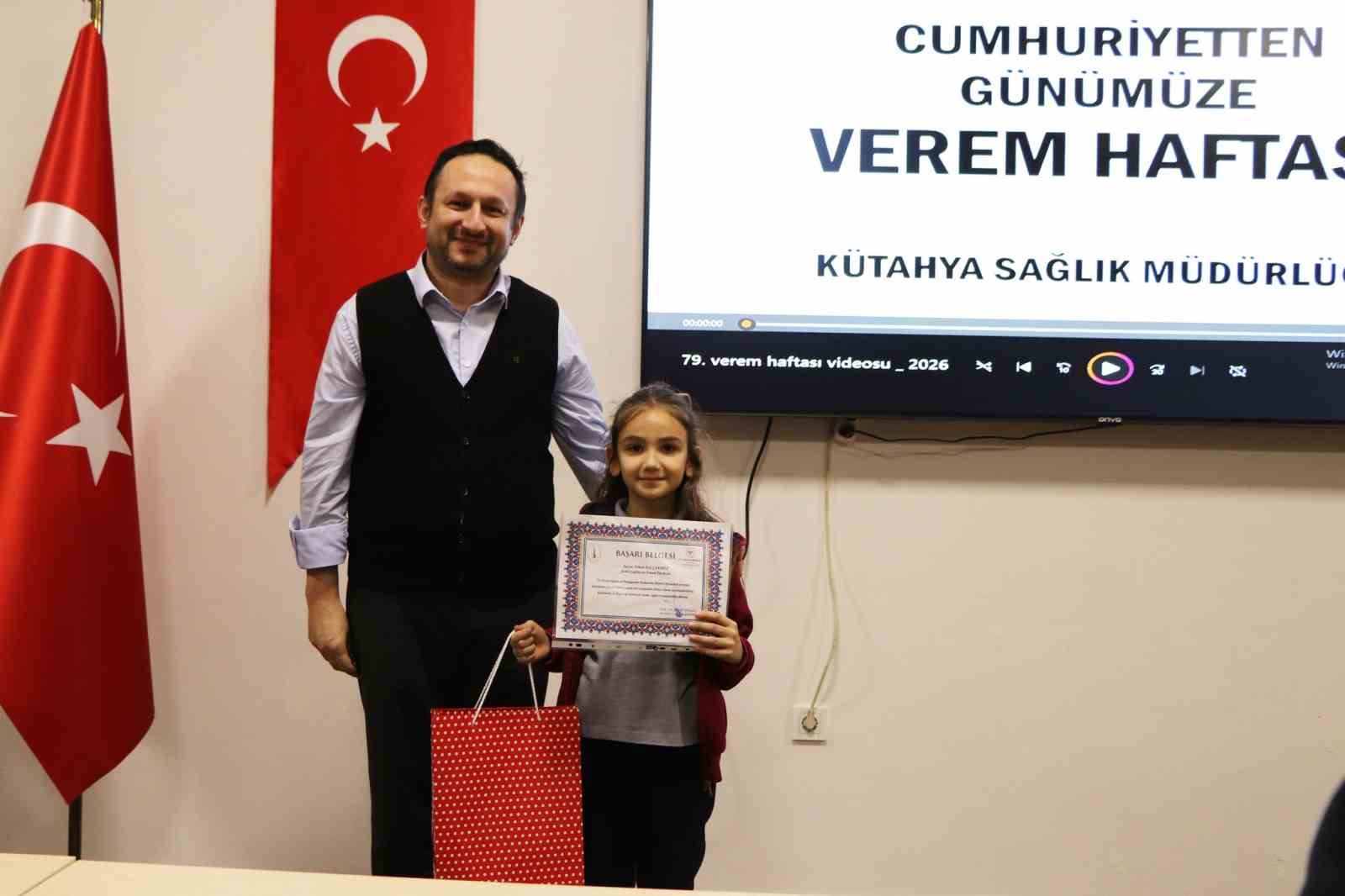 kutahyada-79-verem-egitimi-ve-farkindalik-haftasi-odulleri-sahiplerini-buldu