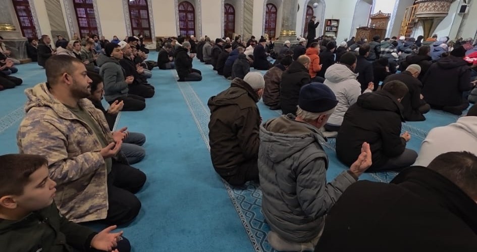 kutahyada-sarikamis-sehitleri-dualar-ve-yuruyusle-anildi