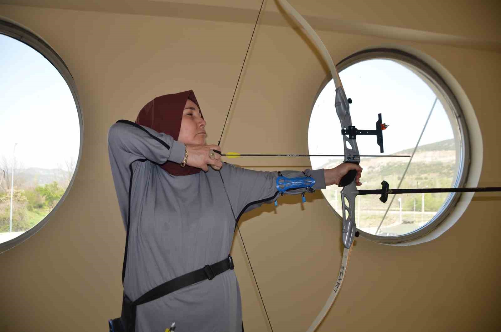 osmanli-dizilerinden-etkilendi-48-yasinda-okculuga-basladi