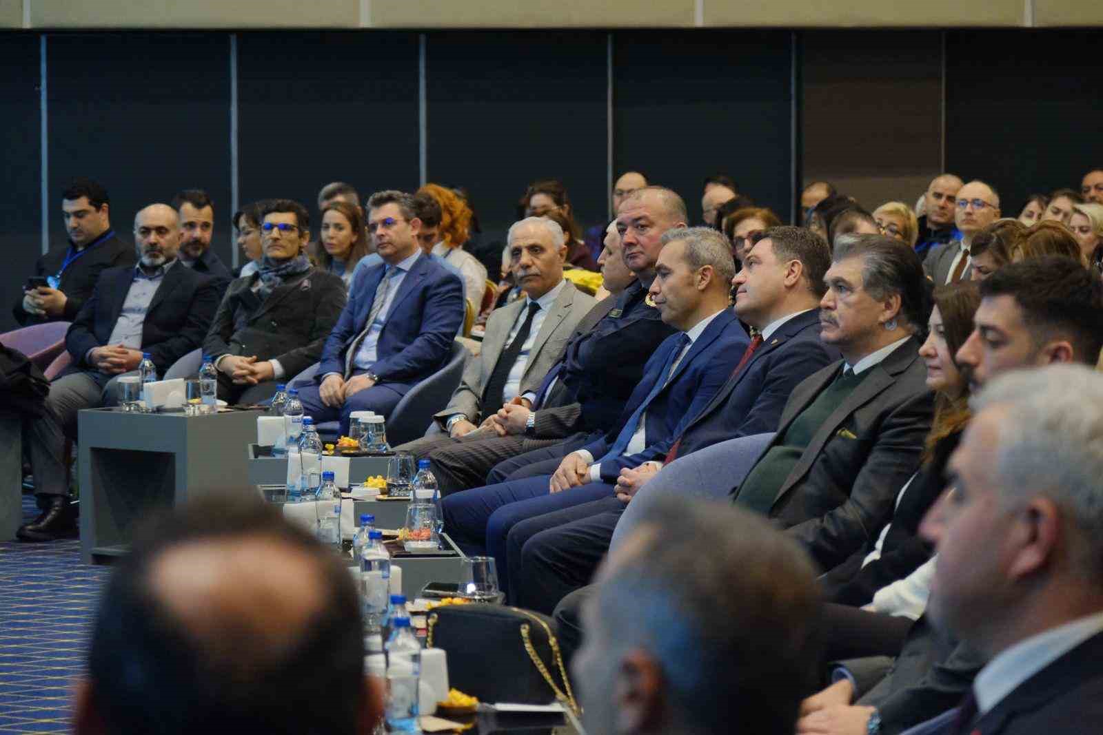 otizmli-genclerin-istihdami-icin-hazirlanan-yol-haritasi-tanitildi