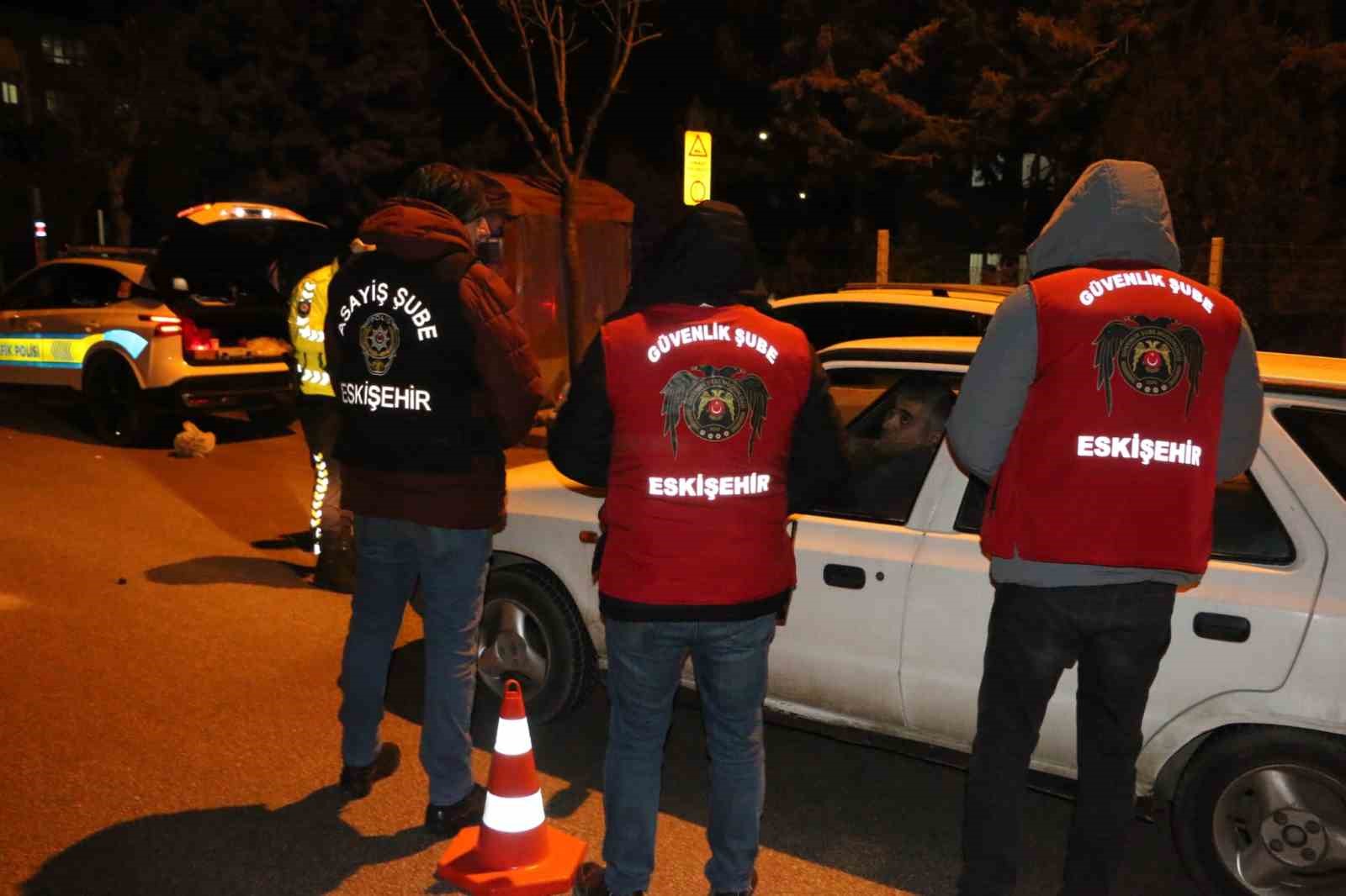 sultanderede-asayis-ve-trafik-denetimi-yapildi